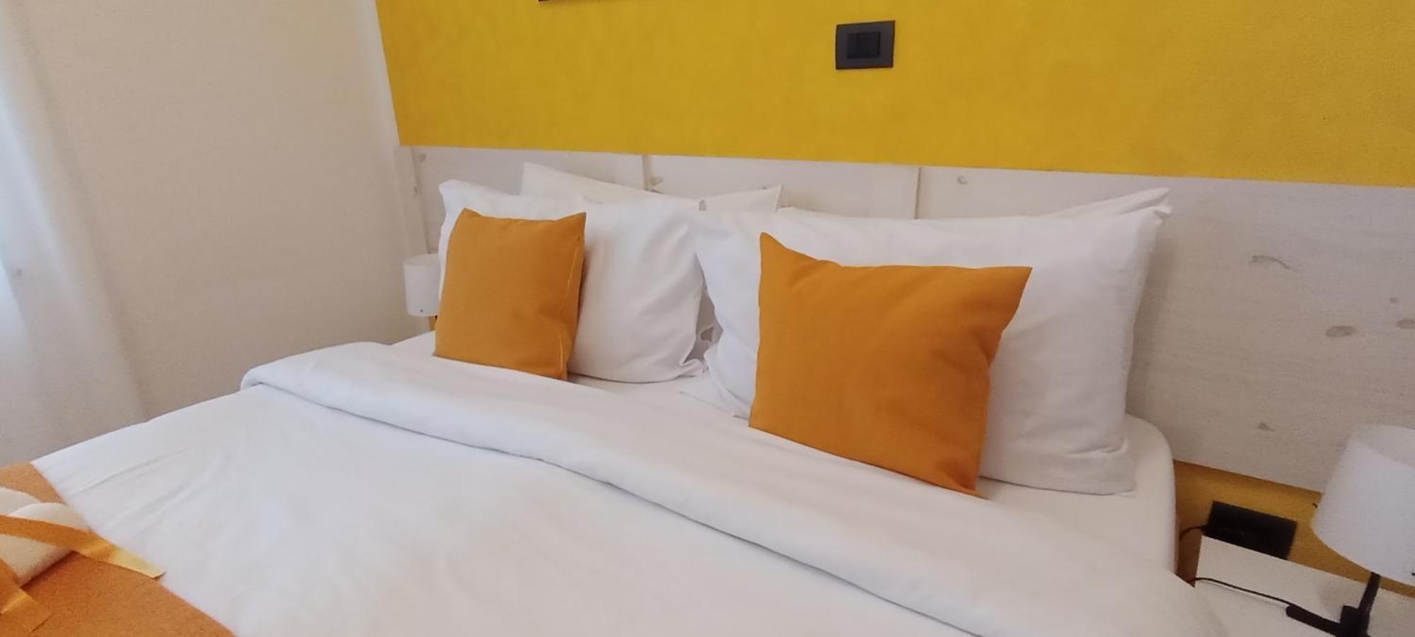 Bed and Breakfast G&G Giusy E Gabry Santhià Exterior foto